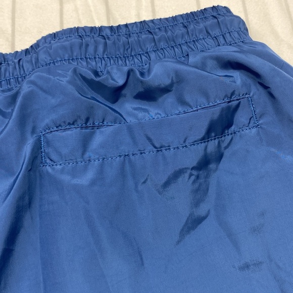 Jordan Blue and Cream Swim Trunks, Elastic Waistband Essential Woven Shorts L - Picture 8 of 12
